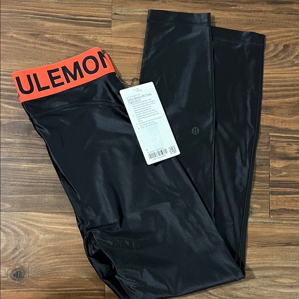 lululemon satin shine HR train tight 25.5in. SOLD OUT ONLINE. New with tags